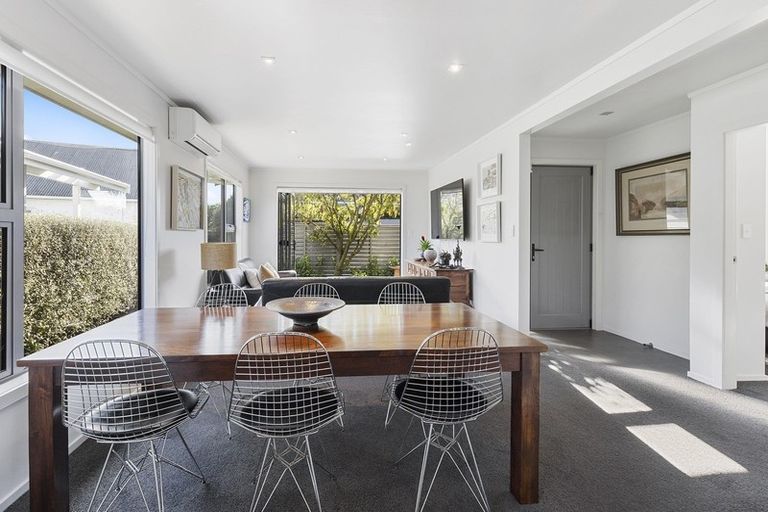 Photo of property in 13a Wayside, Miramar, Wellington, 6022