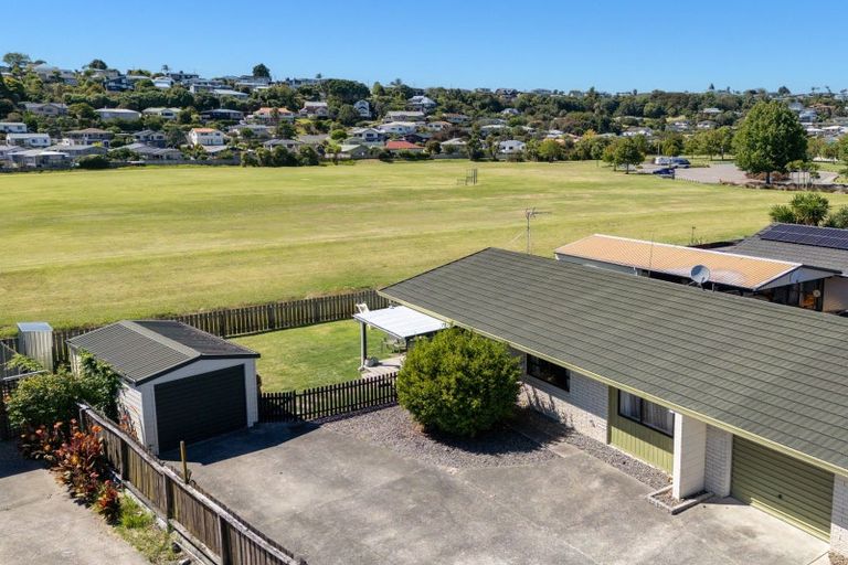 Photo of property in 402b Ngatai Road, Bellevue, Tauranga, 3110