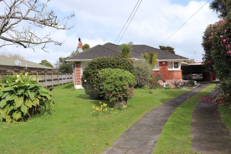 Photo of property in 97 Clevedon Road, Papakura, 2110