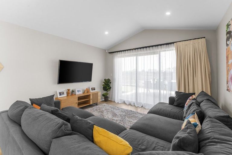 Photo of property in 2 Whakahaumako Road, Leamington, 3495