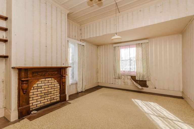 Photo of property in 9 Rawhiti Street, Dannevirke, 4930