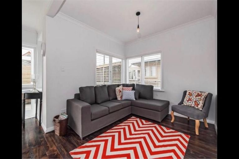 Photo of property in 15 Blair Avenue, Pukekohe, 2120