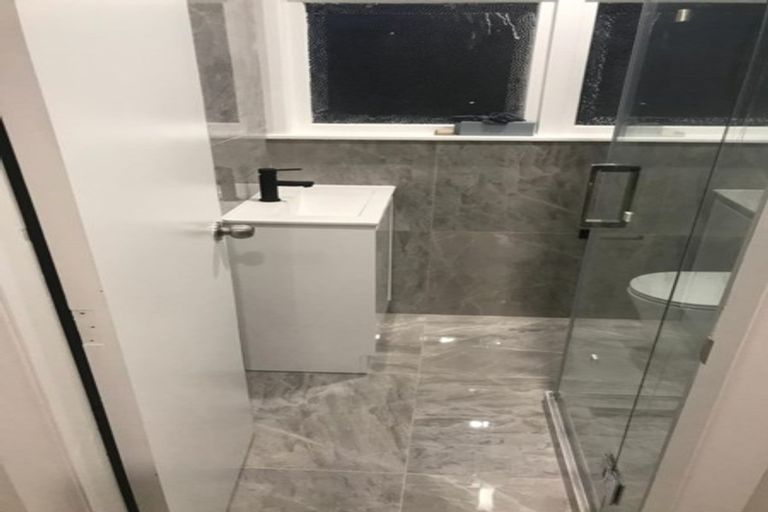 Photo of property in 1 Daphne Road, Papatoetoe, Auckland, 2025