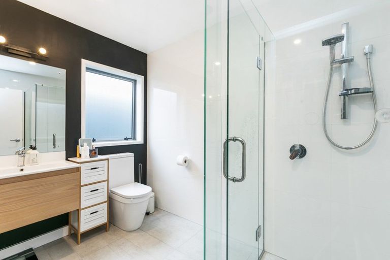 Photo of property in 4 Hopkirk Avenue, Wallaceville, Upper Hutt, 5018