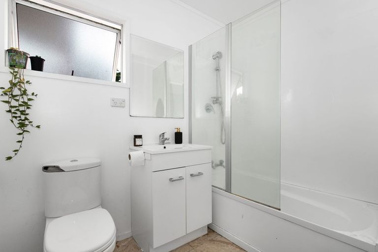 Photo of property in 13 Ravenna Way, Clover Park, Auckland, 2023