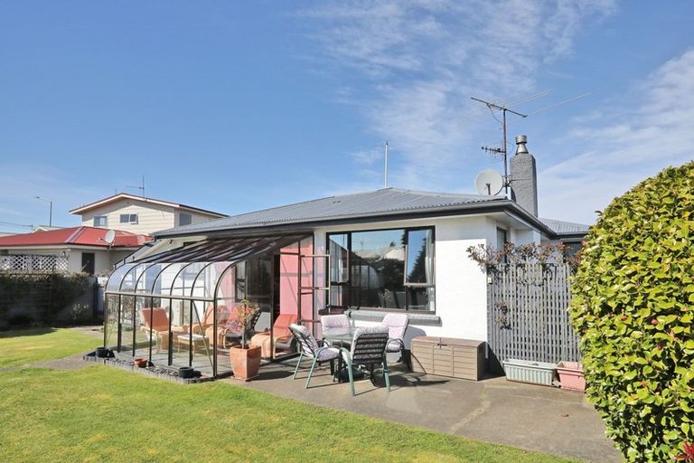 Photo of property in 74 Helmsdale Street, Waverley, Invercargill, 9810