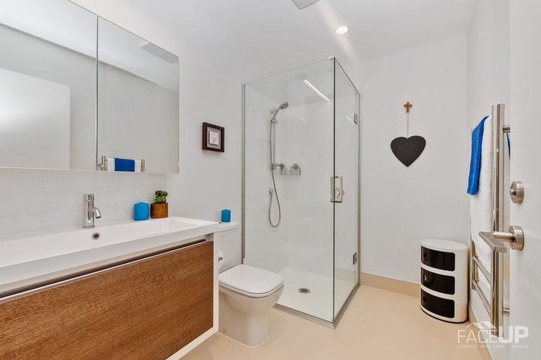 Photo of property in 8/117 Buckley Avenue, Hobsonville, Auckland, 0616