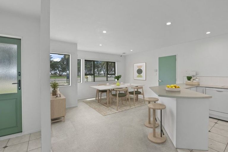 Photo of property in 1/256 Hibiscus Coast Highway, Orewa, 0931