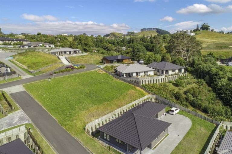 Photo of property in 6 Greenvale Place, Welcome Bay, Tauranga, 3112