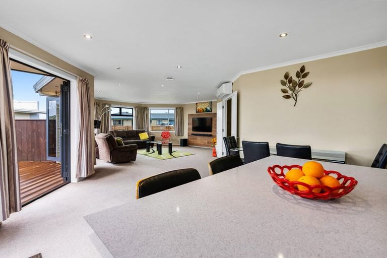 Photo of property in 31 Dillon Drive, Bell Block, New Plymouth, 4312