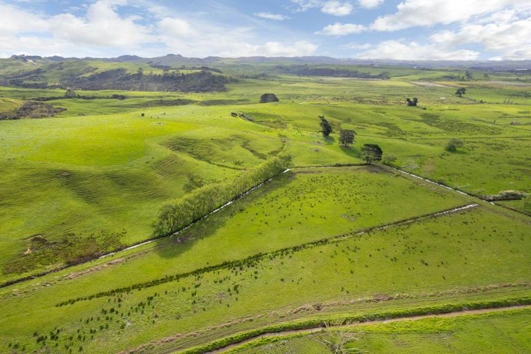 Photo of property in 122 Evans Road, Papamoa Beach, Papamoa, 3118