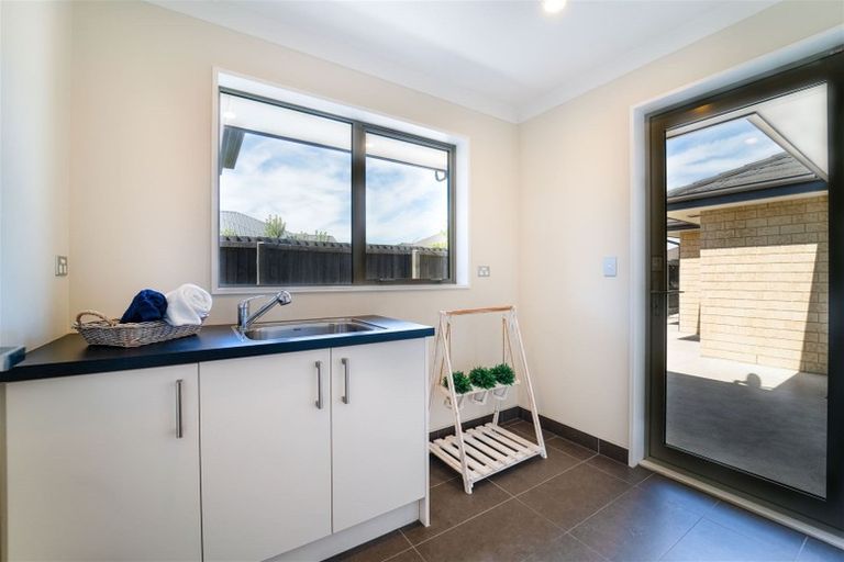 Photo of property in 4 Harston Place, Wigram, Christchurch, 8042