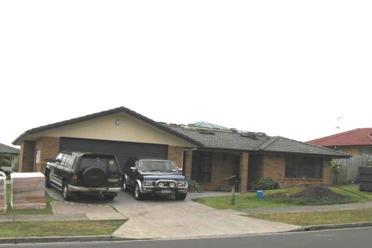 Photo of property in 49 Bluebird Crescent, Unsworth Heights, Auckland, 0632