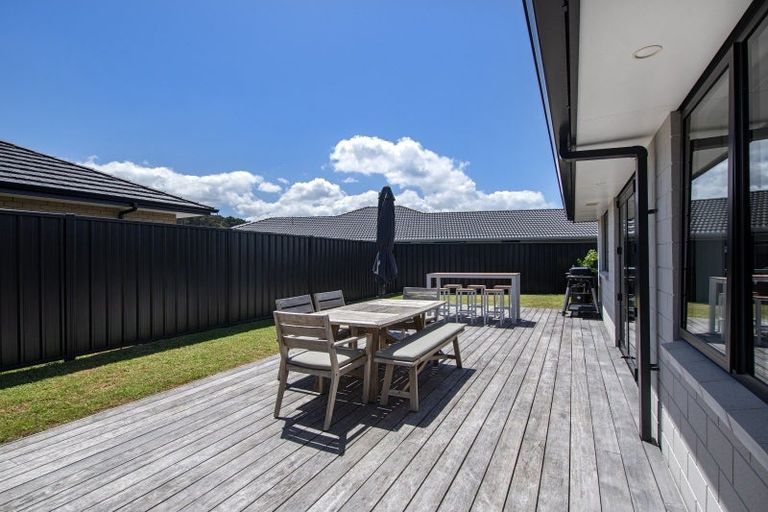 Photo of property in 25 Okaihau Place, Tikipunga, Whangarei, 0112