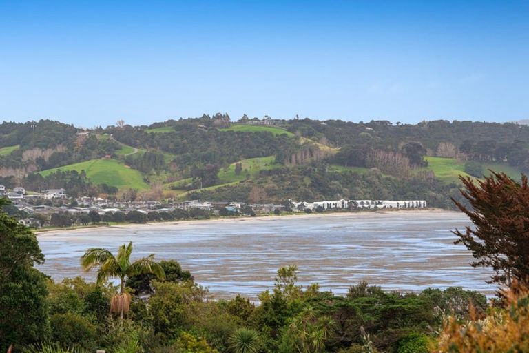 Photo of property in 4 Fidelis Avenue, Snells Beach, 0920