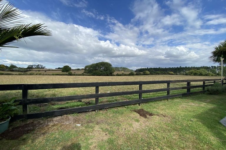 Photo of property in 5b Armitage Place, Tuakau, 2121