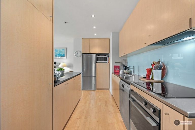 Photo of property in Sanctum Apartments, 41/10b Ebor Street, Te Aro, Wellington, 6011