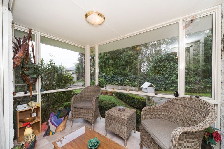 Photo of property in 14 Scandia Court, Hokowhitu, Palmerston North, 4410