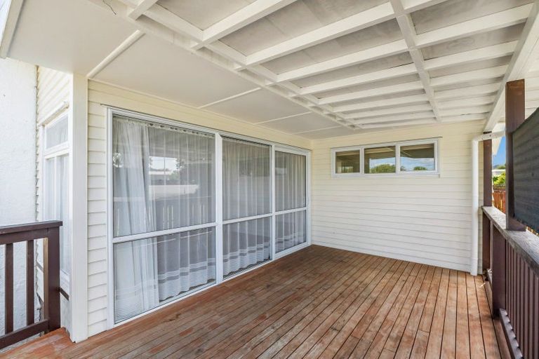 Photo of property in 2a Ballagh Close, Onerahi, Whangarei, 0110
