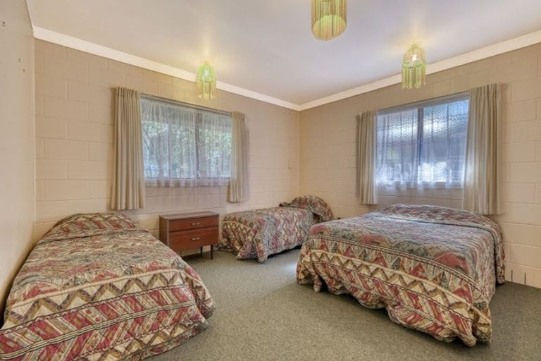 Photo of property in 71 Cable Bay Block Road, Cable Bay, 0420