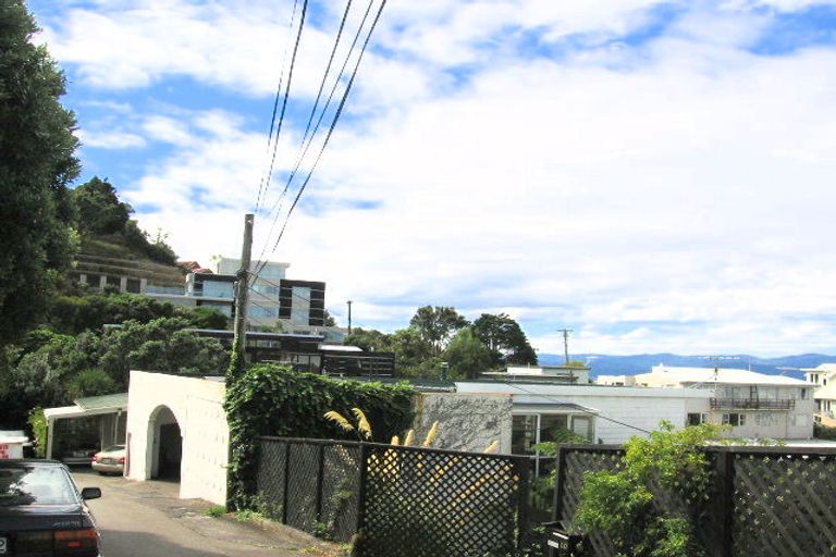 Photo of property in 12 Tensing Place, Khandallah, Wellington, 6035