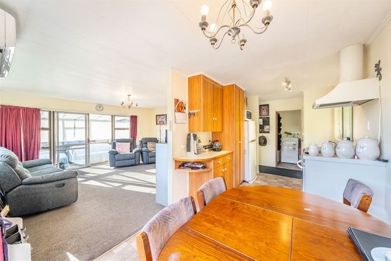 Photo of property in 78 Kairimu Street, Stokes Valley, Lower Hutt, 5019