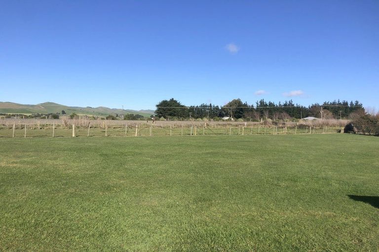 Photo of property in 18 Meta Street, Takapau, 4203