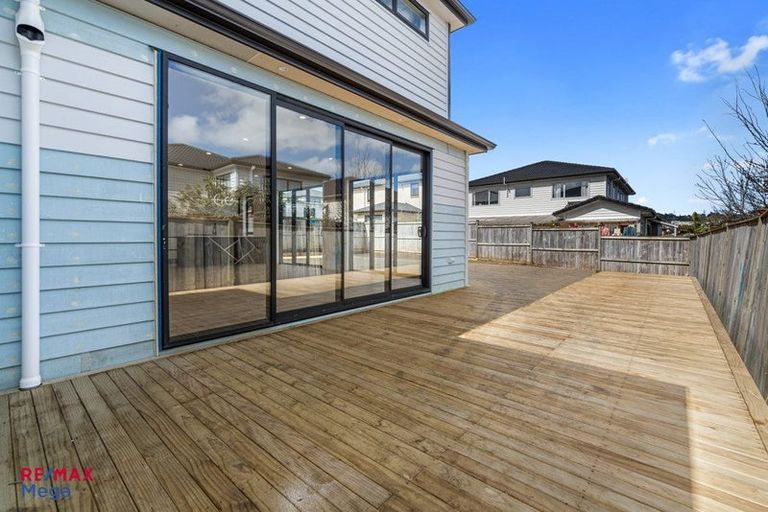 Photo of property in 14 Urney Drive, Flat Bush, Auckland, 2019