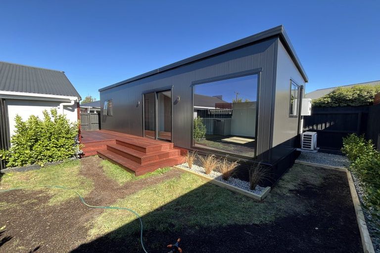 Photo of property in 35a Sturrocks Road, Redwood, Christchurch, 8051