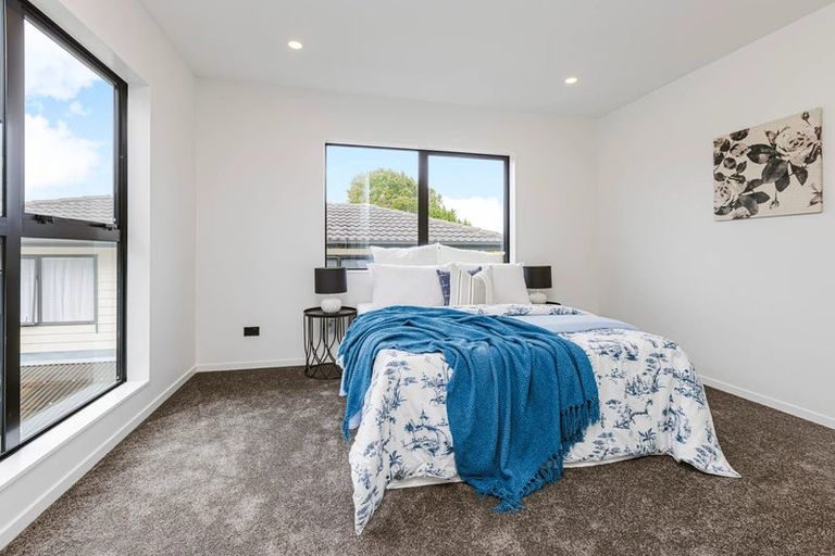 Photo of property in 697 Massey Road, Mangere, Auckland, 2022