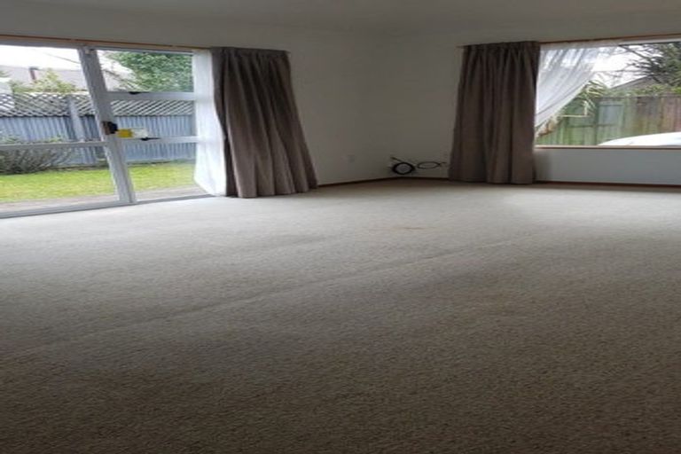 Photo of property in 2/19 Euston Street, Riccarton, Christchurch, 8041