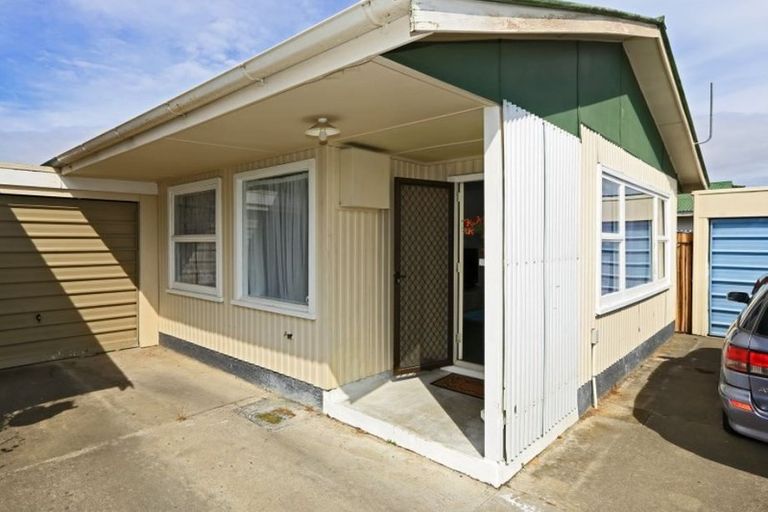 Photo of property in 4/707 Avenue Road East, Parkvale, Hastings, 4122