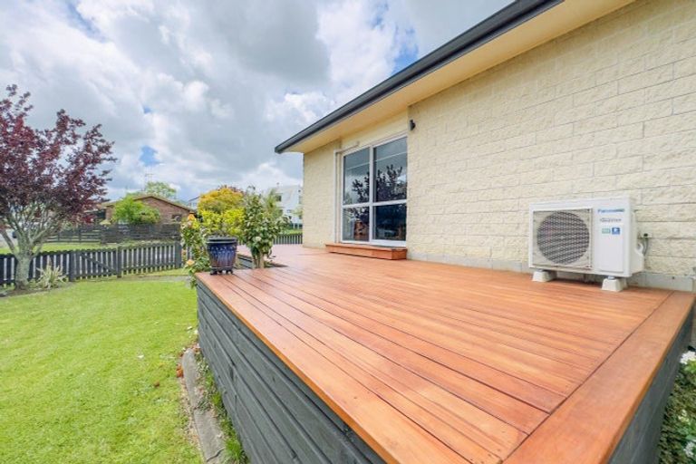 Photo of property in 1 Ohinemuri Place, Paeroa, 3600