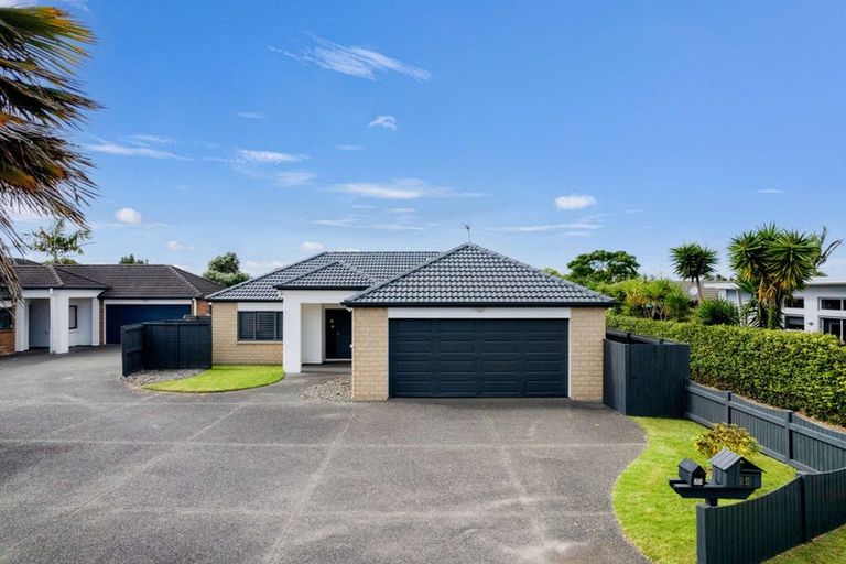 Photo of property in 25 Kahira Crescent, Papamoa Beach, Papamoa, 3118