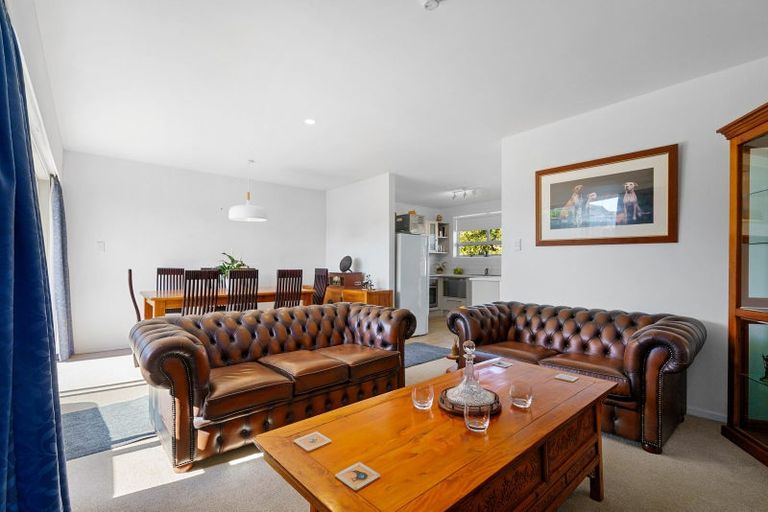 Photo of property in 5a Clare Street, Cambridge, 3434