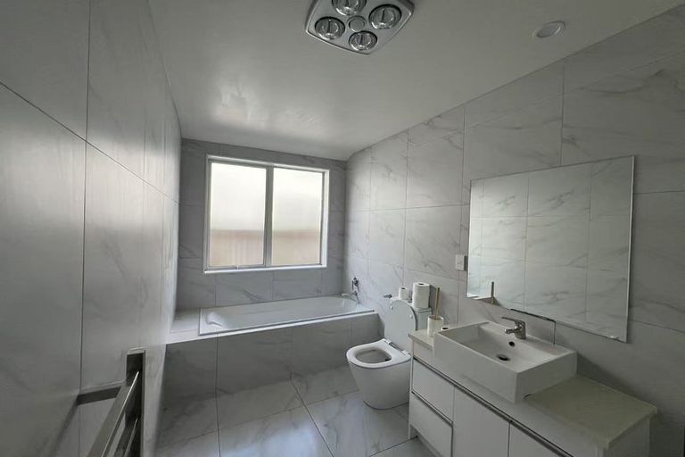 Photo of property in 3 Kanono Road, Takanini, 2110