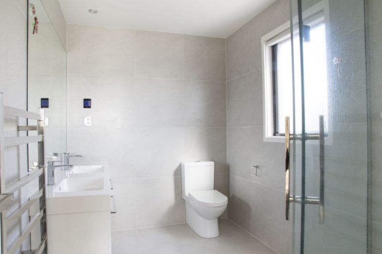 Photo of property in 66 Caldera Drive, Long Bay, Auckland, 0630