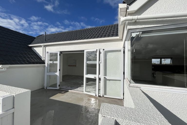 Photo of property in 274 Lake Road, Hauraki, Auckland, 0622