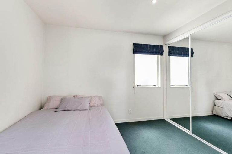 Photo of property in De Vere Apartments, 23/23 Tennyson Street, Te Aro, Wellington, 6011