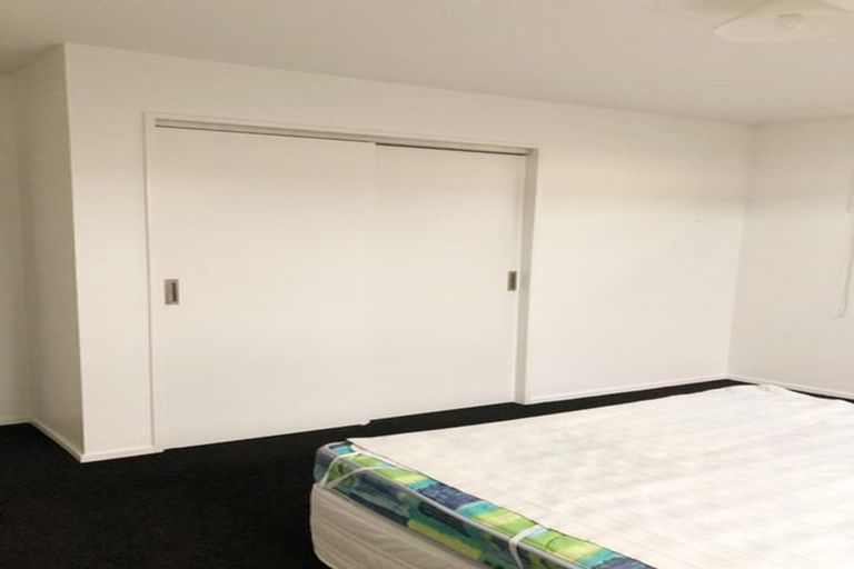 Photo of property in 51 Holloway Street, Waikiwi, Invercargill, 9810