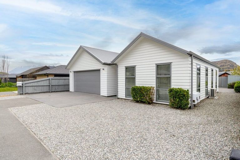 Photo of property in 37 Jones Avenue, Lower Shotover, Queenstown, 9304