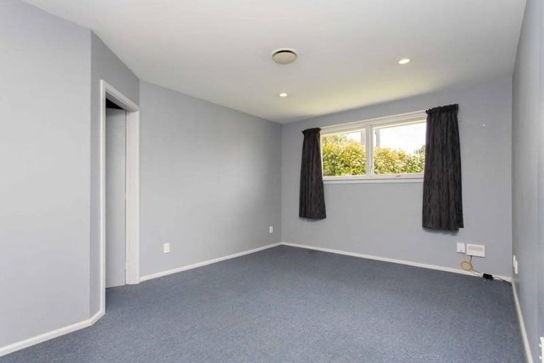Photo of property in 22 Wingate Street, Redwood, Christchurch, 8051