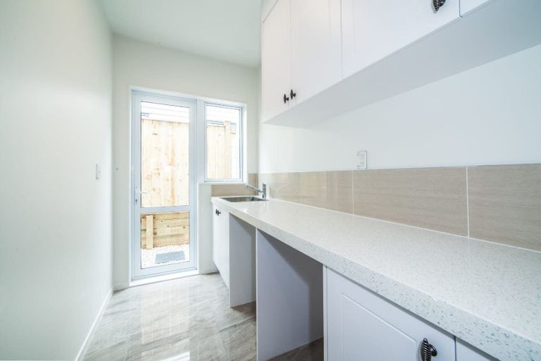 Photo of property in 12 Carrygawley Road, Flat Bush, Auckland, 2019