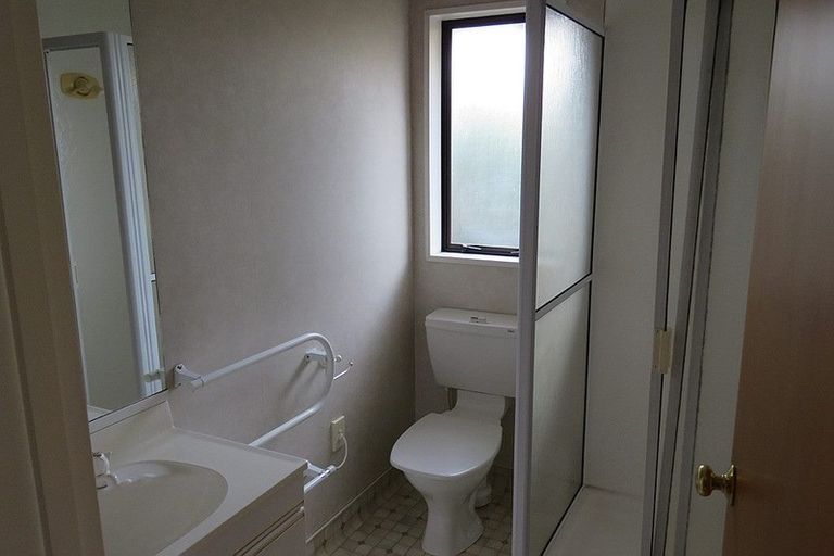 Photo of property in 6 Lacebark Lane, Northcote, Christchurch, 8052