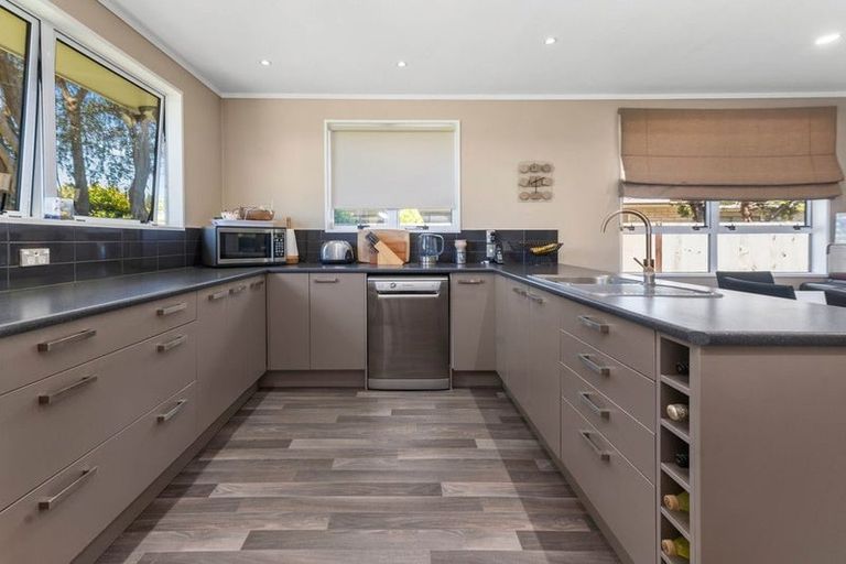 Photo of property in 25 Hodgkins Street, Pukehangi, Rotorua, 3015