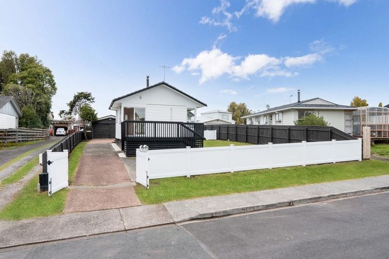 Photo of property in 11 Murillo Place, Henderson, Auckland, 0612