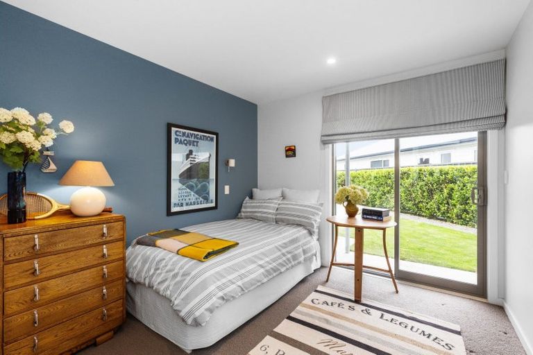 Photo of property in 1 Rotoiti Way, Poraiti, Napier, 4112