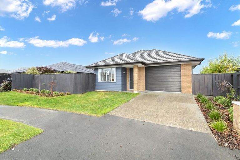 Photo of property in 32 Bradwell Crescent, Halswell, Christchurch, 8025