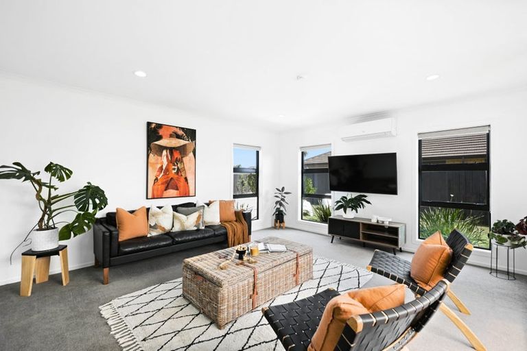 Photo of property in 1 Hebe Crescent, Papamoa Beach, Papamoa, 3118