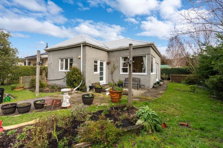Photo of property in 17 Whitehaven Street, Lawrence, 9532